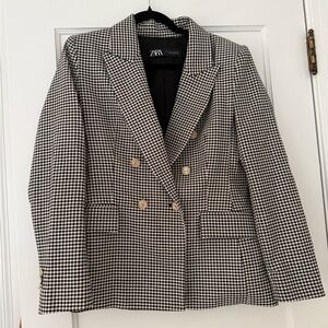 NWOT - Zara checkered Blazer with Gold Buttons - size L